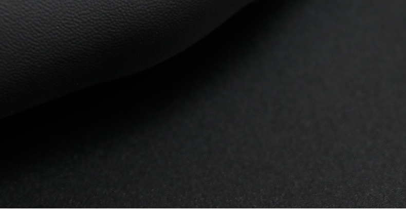 Cross-border factory direct sales carbon fiber steering wheel cover, universal for all seasons, ultra-thin handle cover, high-quality car interior accessories