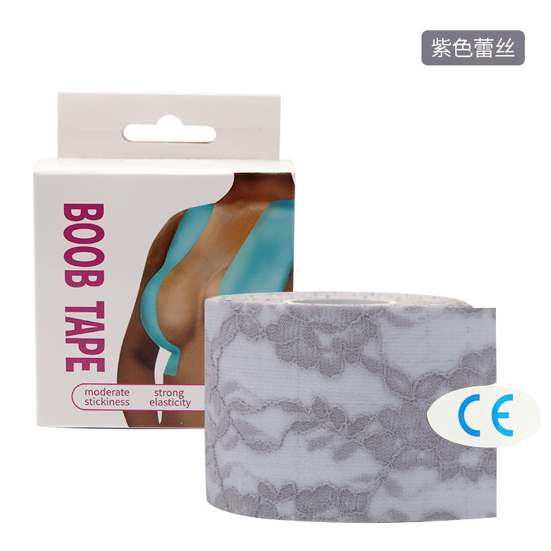 Encaje pecho pegatinas en caja púrpura claro