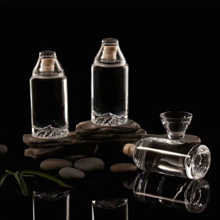 ���l��Ʒ250ml�_ɽƿ�W�tһ��һƿ͸���վ�ƿ�ܷ�С��ƿ���b��Ʒ