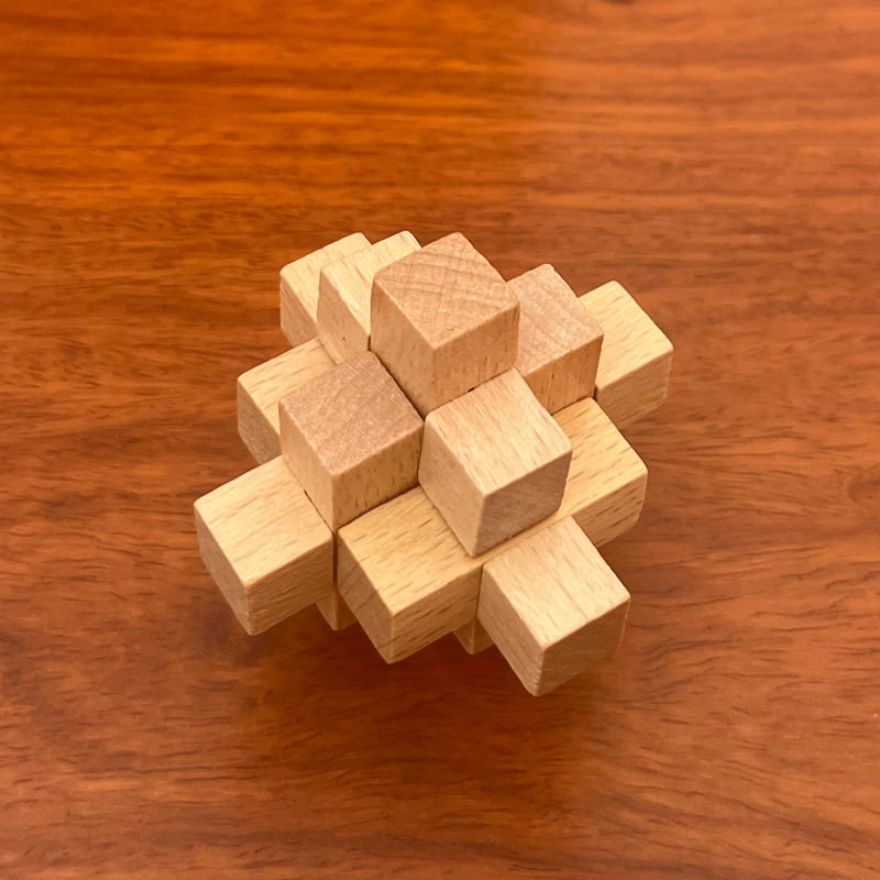 Luban Lock Kongming Lock conjunto completo juguetes educativos para Niños Estudiantes de la escuela primaria tamaño pequeño mini haya Kongming Lock fábrica fija