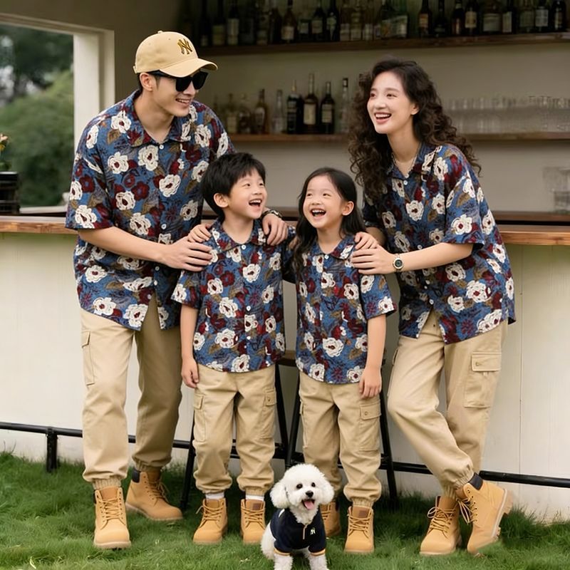 Summer matching outfits for families of three or four: floral print shirts, Korean style, new and slimming, stylish mother-daughter outfits, can be worn as outerwear.