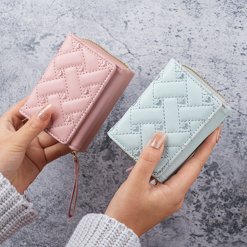 Factory New Women's Wallet Short Simple Embroidered Love PU Coin Purse Multi-Card Small Wallet Wallet Wallet Card Bag Factory New Women's Wallet Short Simple Embroidered Love PU Coin Purse Multi-Card Small Wallet Wallet Wallet Card Bag