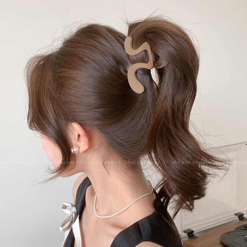 Clip de agarre de botón rojo de Encora para mujer nuevo clip de tiburón de pelo de disco de estilo de alta calidad en la parte posterior de la cabeza horquilla de temperamento