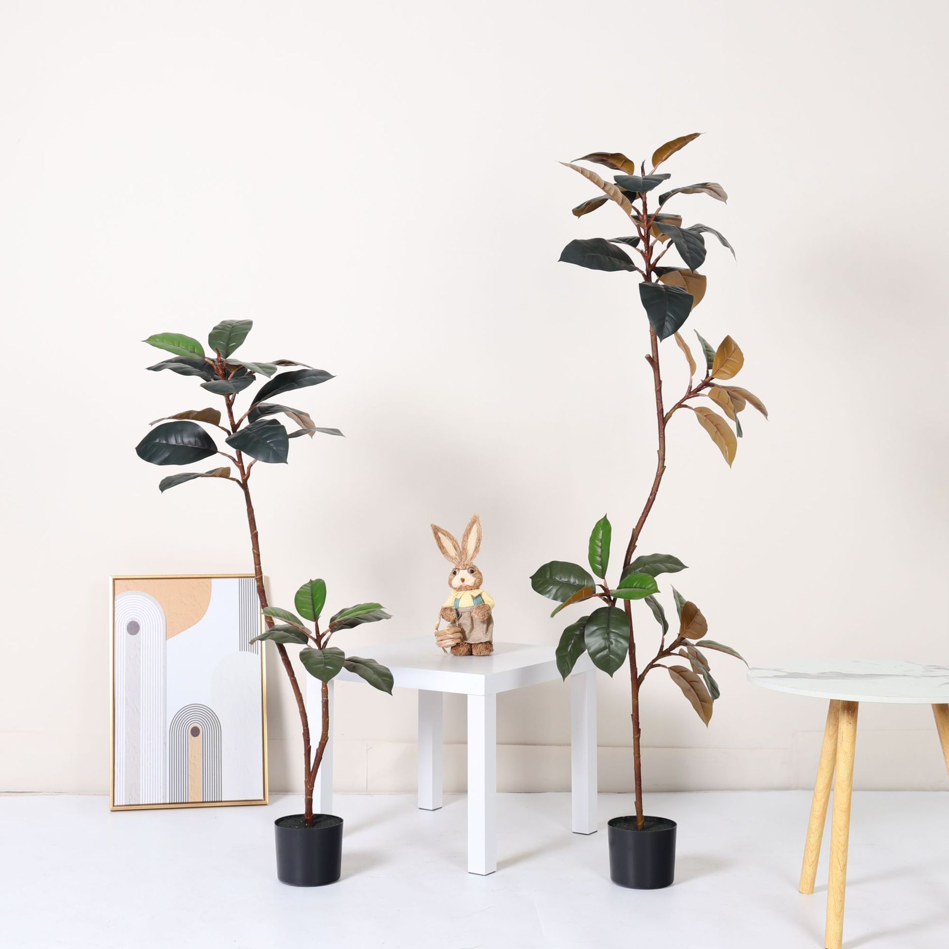 Simulación de plantas verdes, de lujo ligero de alta gama, árboles de caucho de formas especiales, árboles falsos, plantas en macetas, decoración de suelo interior, plantas biónicas