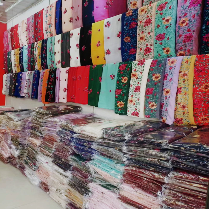 Bufanda bordada estilo étnico bufanda artística retro girasol parada mercado nocturno fábrica al por mayor mantón grande