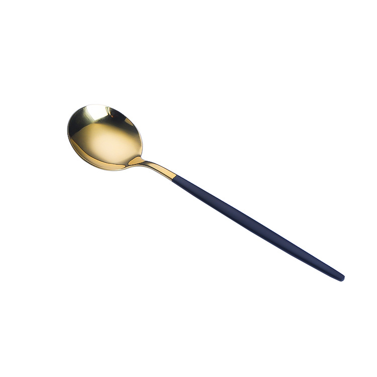 Cuchillo, tenedor y cuchara portugueses al por mayor transfronteriza traje de acero inoxidable Chapado en titanio de oro vajilla occidental cuchillo de carne y tenedor conjunto de 4 piezas