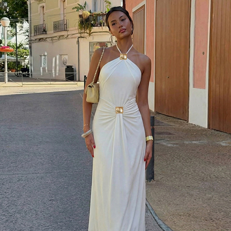 2026 primavera y verano nuevo estilo de moda de color sólido sin mangas cuello colgante delgado cintura sexy vestido de espalda abierta
