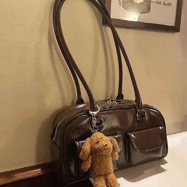 2024韩国包包油腊皮单肩腋下包通勤包波士顿女包手提百搭复古风