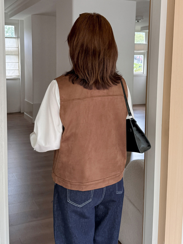 伊诺大码女装双面牛皮绒马甲2025秋新款美拉德风无袖上衣313167|undefined