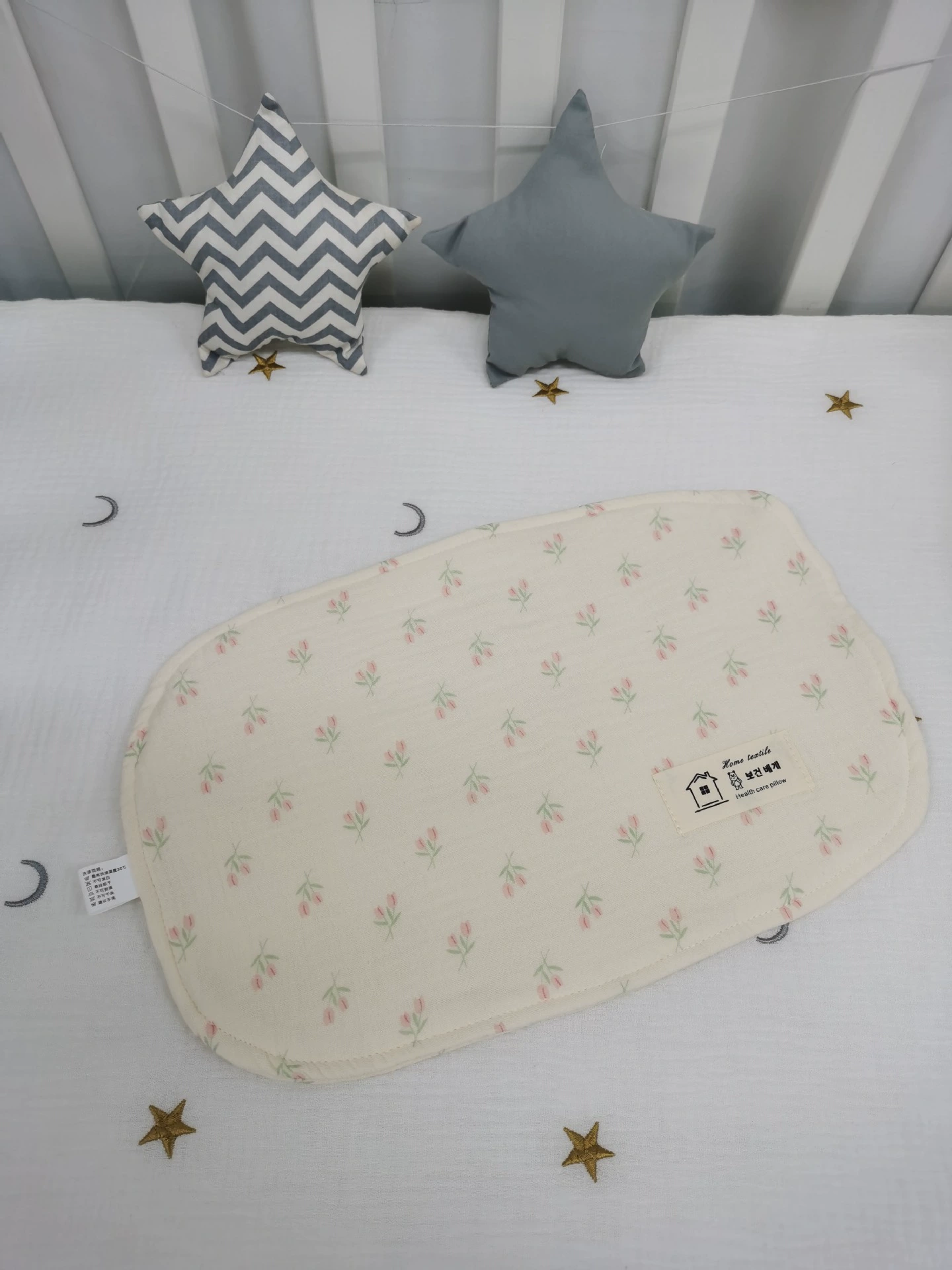 Gauze children's pillow for new born for breastfeeding, wholesale