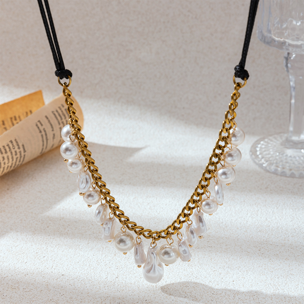Collar de acero inoxidable de lujo ligero de alta calidad collar de perlas para mujeres no desvanecerse productos de venta calientes transfronterizos