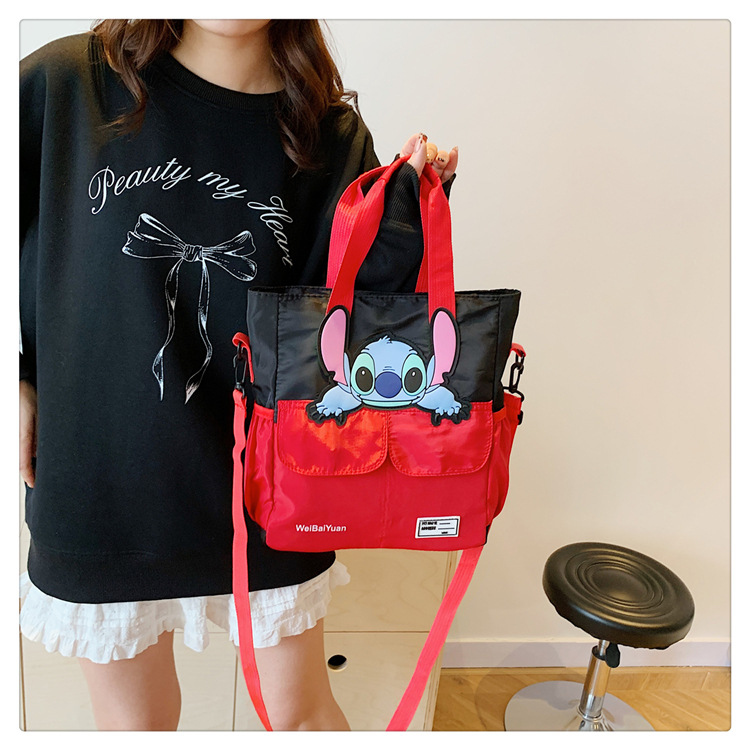 A new, versatile, large-capacity single-shoulder crossbody bag with a cute and girlish heart for student tutoring in the Korean version of Instagram undefined