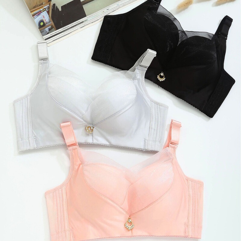 Wholesale Supply of Medium-Thick Cup Fashion Lace Adjustable Bra, Push-Up Underwear, Affordable Edge Fabric, 2 Layers, Sizes 4-11