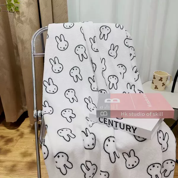 Белый (Миффи)