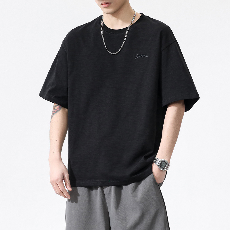 검은색