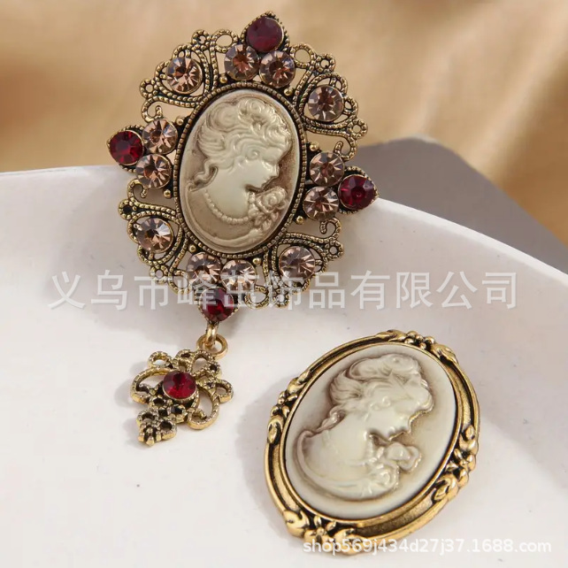 Two-Piece Vintage Court-Style Beauty Head Brooch Set, Featuring High-End Human Head Designs in an Embossed Style