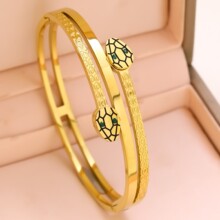 �羳���Q�ٴ��ˮ����ɫ���U���������C�18K�𿨿��֭h�Ʒ