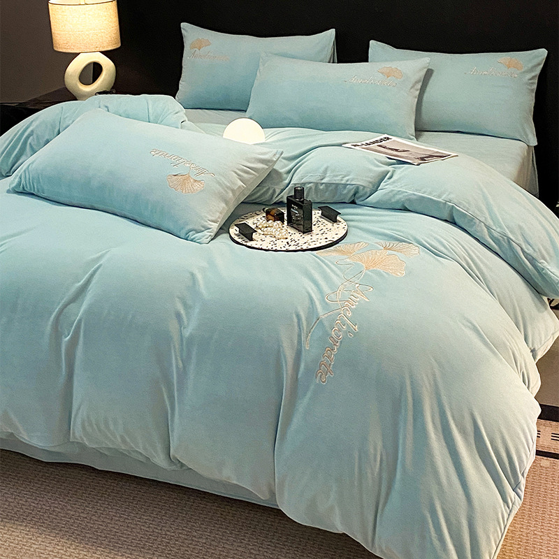 Sopa de edredón de leche, cubierta de edredón de una sola pieza, cubierta de edredón de cristal de tres piezas, cubierta de edredón de una sola pieza, ropa de cama de cuatro piezas