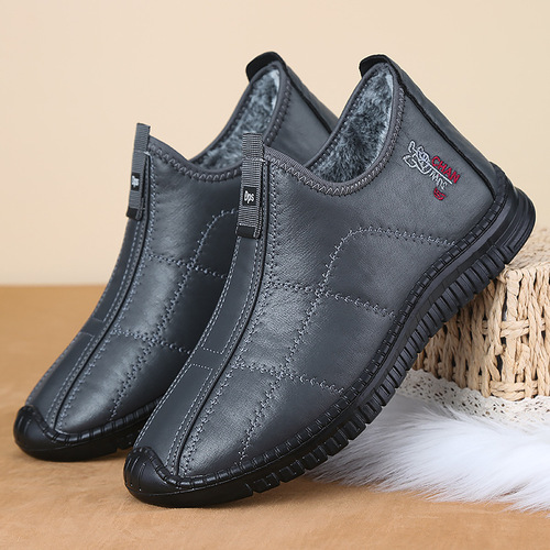 Winter large-size cotton shoes, men's warm and padded casual leather shoes, non-slip, middle-aged snow boots