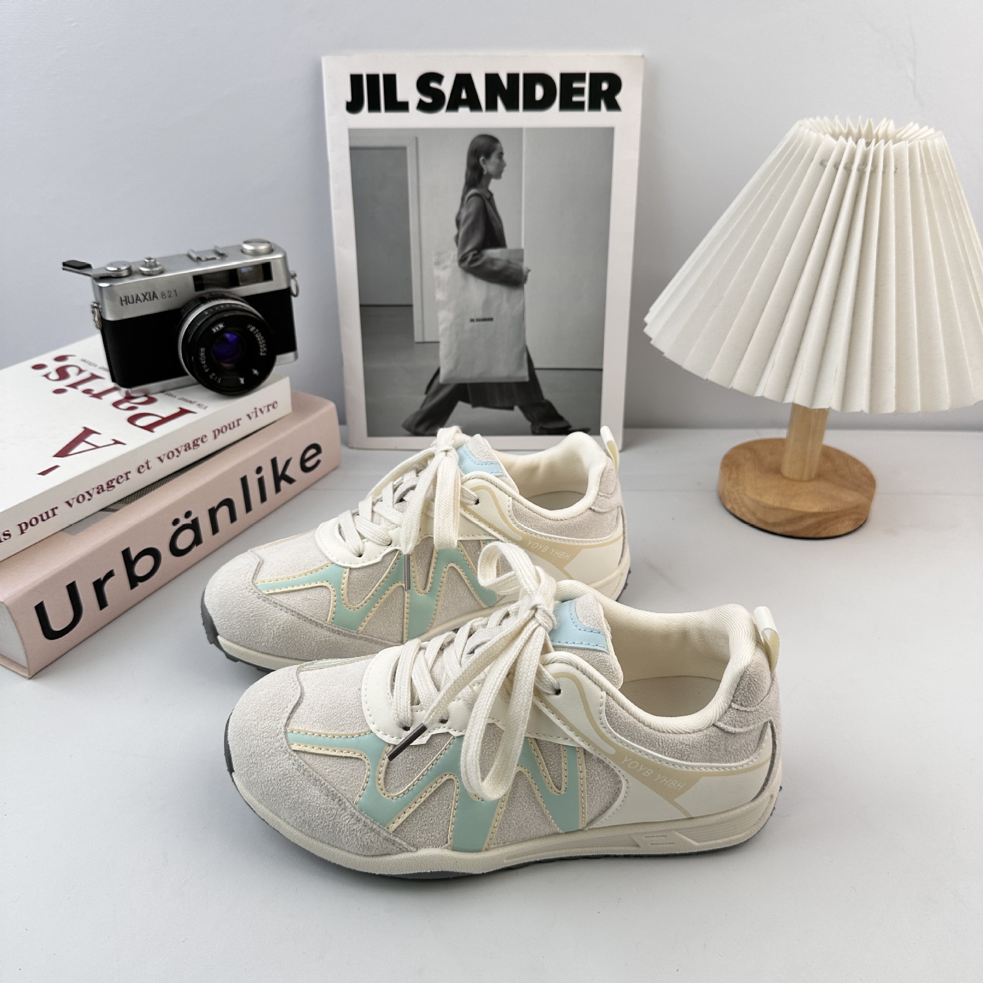 Yuanbo 2025 otoño nuevo estilo de moda casual zapatos de deporte ligero zapatos de carrera transpirables versátiles zapatos de entrenamiento Agand