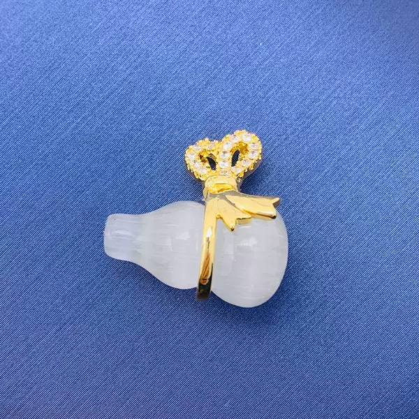【114】 White jade gourd*golden color