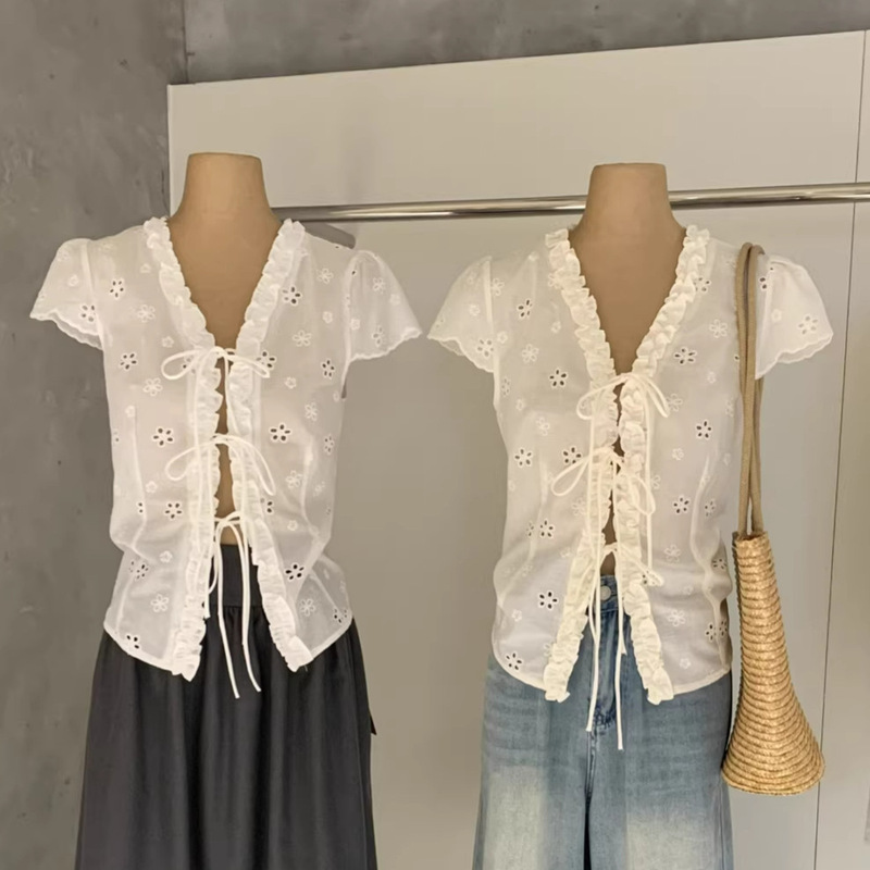 Wgwe8974 Summer French-Style Lace V-Neck Tie-Up Short-Sleeve Shirt, Slim Fit, Sexy White Top Wgwe8974 Summer French-Style Lace V-Neck Tie-Up Short-Sleeve Shirt, Slim Fit, Sexy White Top