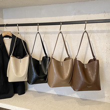 �͹�����ˮͰ����Ůʯ�^�y��ĸ���а��r��ͨ�چμ�����������ذ�