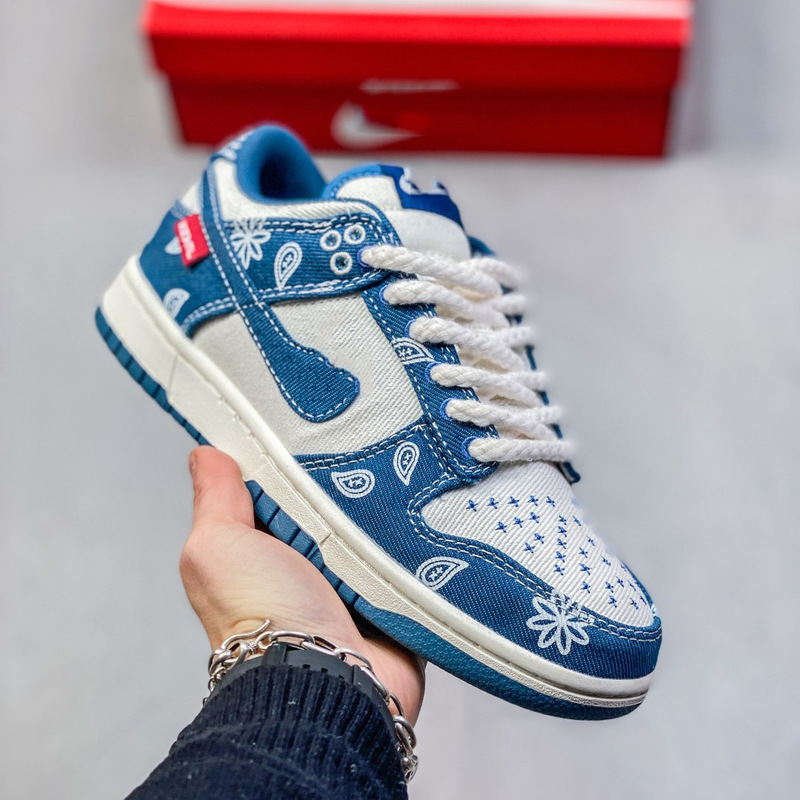 Putian Shoes Dunk Cashew Flower Canvas Sneakers Dunk Limited Skateboard Shoes Retro Low-Top Sports Sneakers Couple Shoes