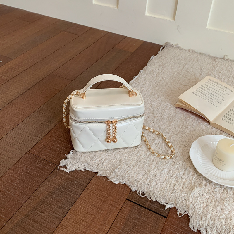 Bolsa de bordado de diamante para mujeres 2026 verano nuevo nicho de lujo de alta calidad bolso de caja de viaje ocio mochila de hombro image 7