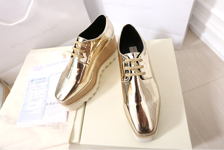 라이트 골드 (사용자 정의 반환을 지원하지 않습니다)