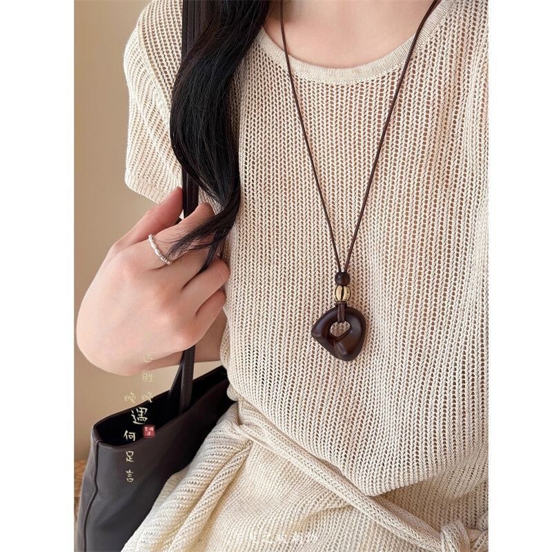 Chinese-Style Romance! Irregular Long Pendant Necklace for Women, Autumn and Winter Vintage Sweater Chain Accessory Chinese-Style Romance! Irregular Long Pendant Necklace for Women, Autumn and Winter Vintage Sweater Chain Accessory