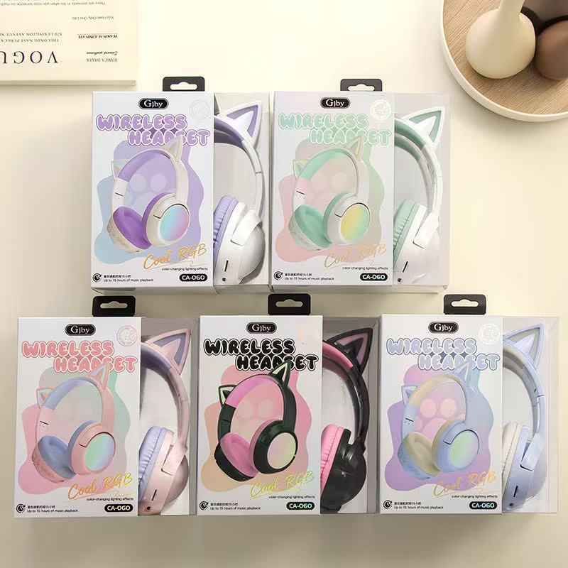 New over-ear cat-ear Bluetooth headphones with LED breathing lights, suitable for esports gaming, and with a card slot. Model: Guanjia CA-060