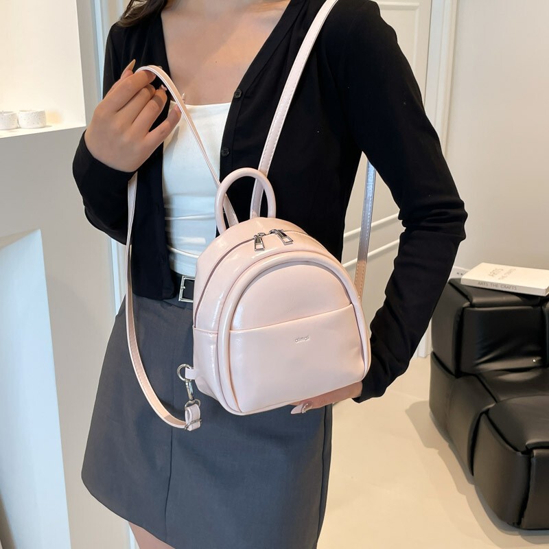 Cross-Border Fashion Pure Color Backpack 2025 New Korean Style Western Style Women's Pu Backpack Casual Outing Bag