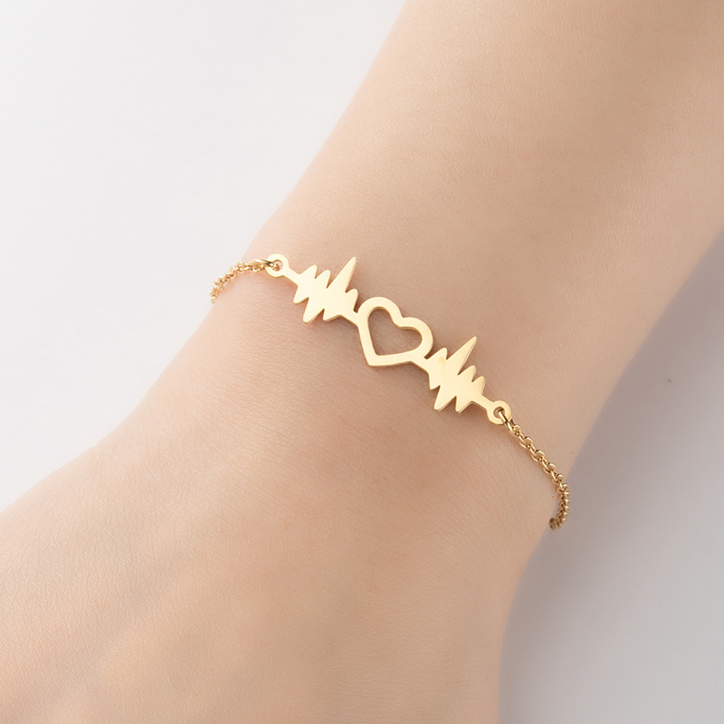PVD Coated Gold Plating Process PVD Coated Real Gold Plated Star Moon Stainless Steel Fashion Waterproof Non Tarnish Bracelets