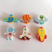 可爱太空系列多色平面挤出橡皮学校礼品奖励小学生文具礼品赠送