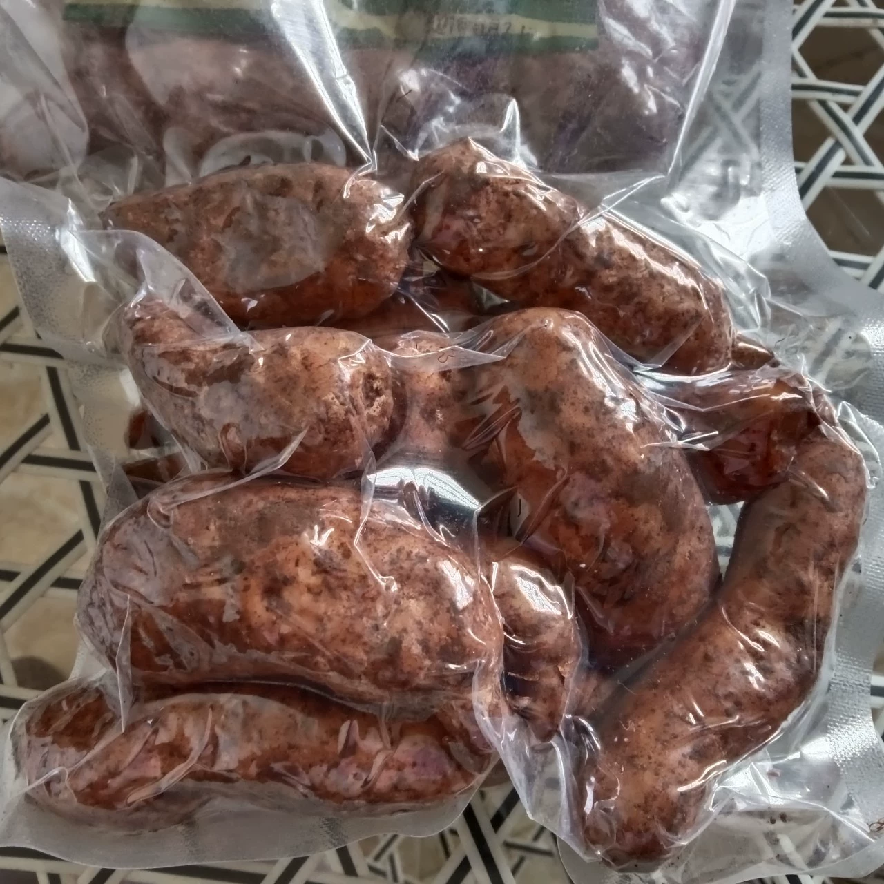 Гастродия элата свежеобмолотая и продается, доступна в малых, средних и больших размерах. Отгрузка напрямую с базы поставщика, в больших количествах и отличного качества, поставляется напрямую с места происхождения.