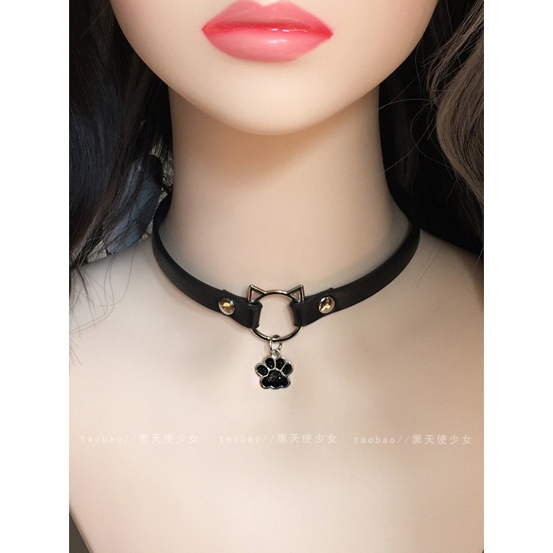 Black cute choker