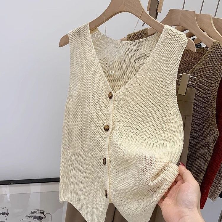 Fragrant Style Sleeveless V-Neck Red Hollow-Out Vest T-Shirt for Women, Summer Thin New Unique and Beautiful Top