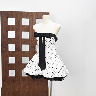 Խ��С�� ��ʽ�����ɐ۲��c�����Y�����ȹ�@�������B��ȹŮ