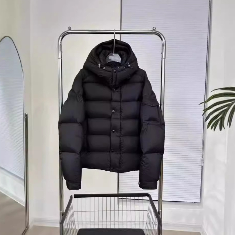 New m's Vezere down Jacket Matte Matte Maya Same Style Short down Jacket