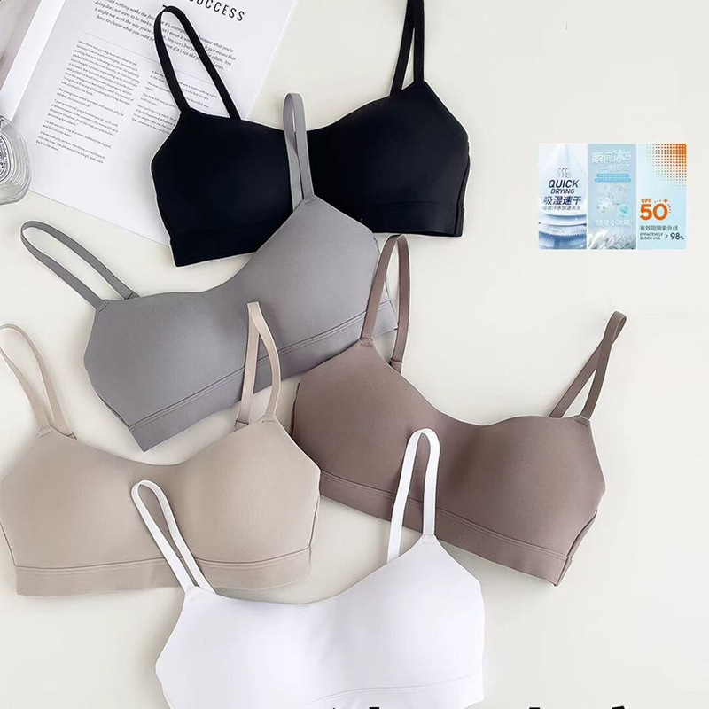 Summer Quick-Dry Soft Cup Bra with Beautiful Back Design, Gathers Side Breasts, Prevents Sagging, Breathable and Comfortable Bra Dr997 Summer Quick-Dry Soft Cup Bra with Beautiful Back Design, Gathers Side Breasts, Prevents Sagging, Breathable and Comfortable Bra Dr997