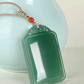 玉器工艺品;宝石工艺品;天然玉石项饰