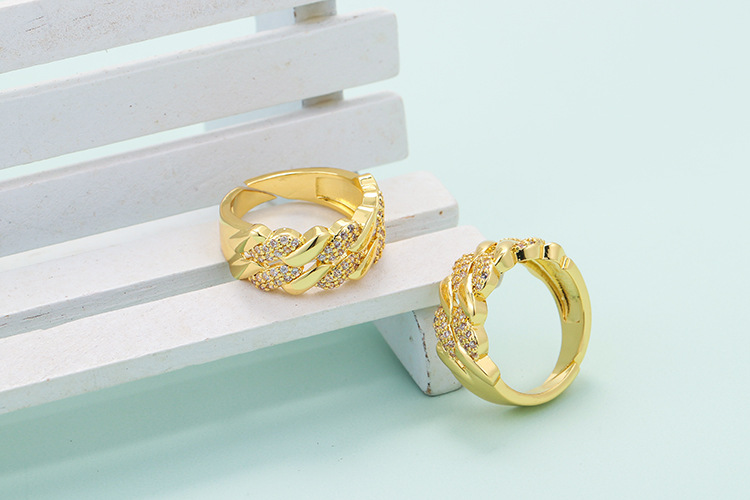 Copper Material Geometric Pattern Hip Hop Inlaid Zircon Chain Ring Wholesale
