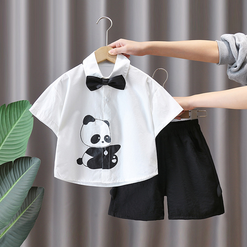 7300 traje de camisa panda para niños 2025 nuevo estilo niño verano ropa de manga corta verano moda calle frita estilo delgado