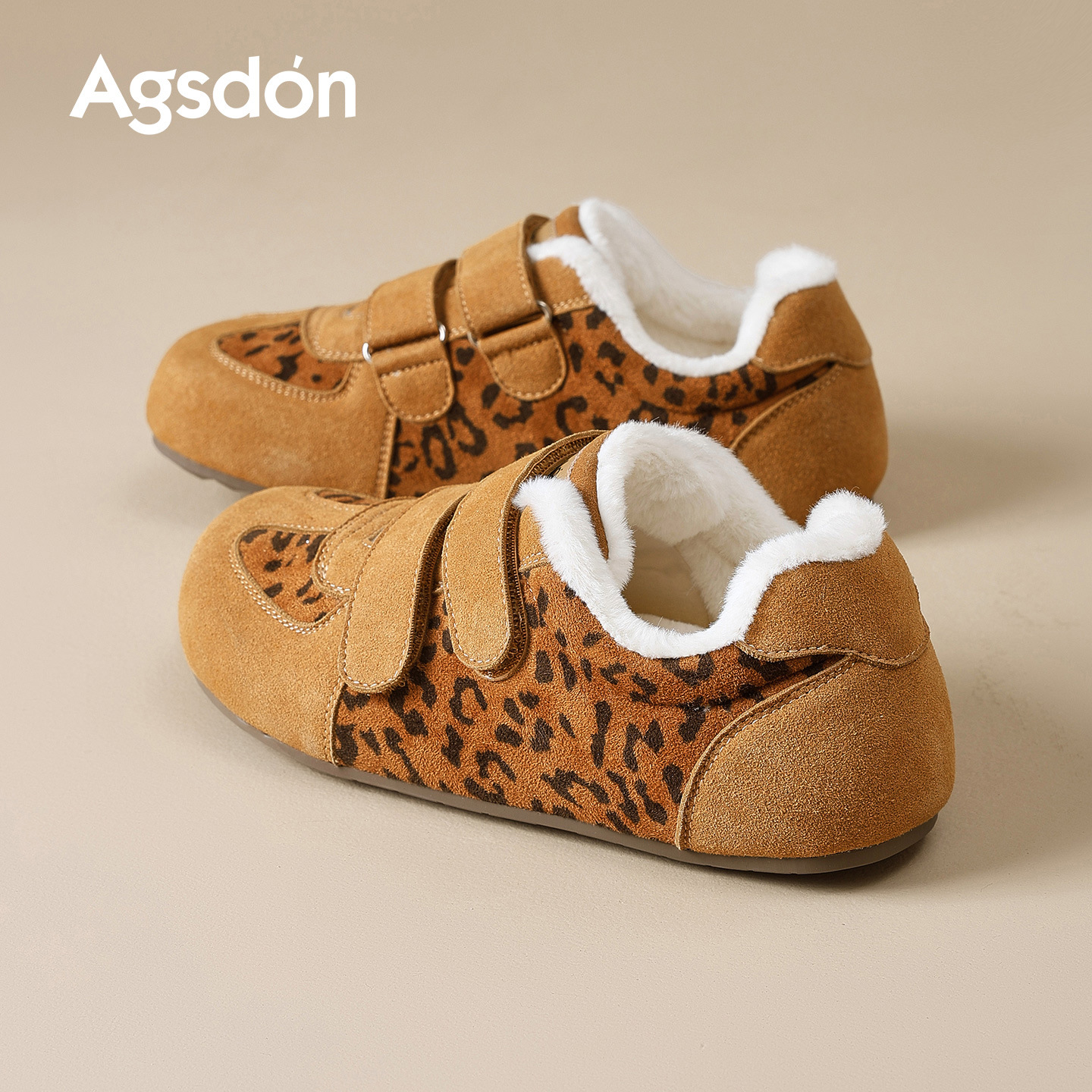 Zapatos de entrenamiento de leopardo de la antigua mujer 2025 nuevo invierno con suela gruesa de algodón velcro botas de nieve deportivas