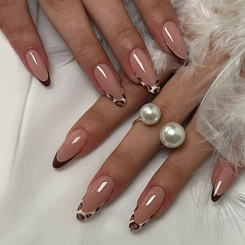 24 Pieces of Almond-Shaped Autum French Wear Nails Leopard Print Cross-Border Press-On Nails Removable Manicure Nails Export