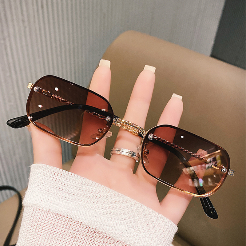 2022 new pattern sunlight glasses Small box Metal Frameless Trimming Ocean Fashion Network Street beat