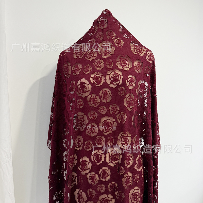 Primavera y verano agujeros jacquard tela de punto tulle suave falda abrigo cardigan tela de moda casual de mujer
