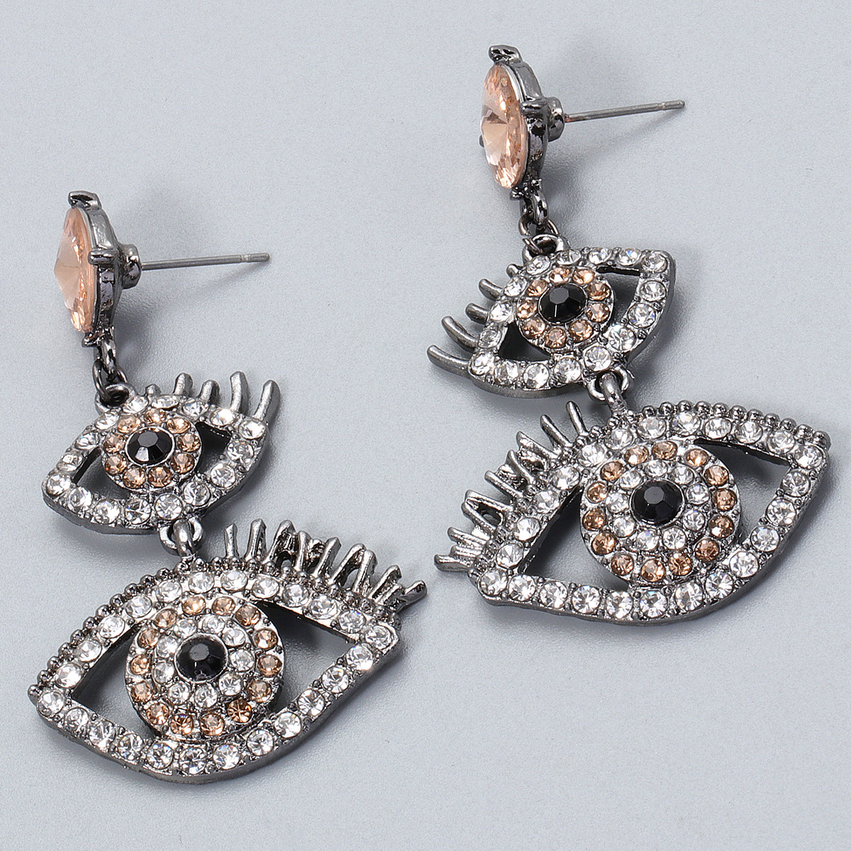 Fashion Eyelashes Diamond Earrings display picture 7