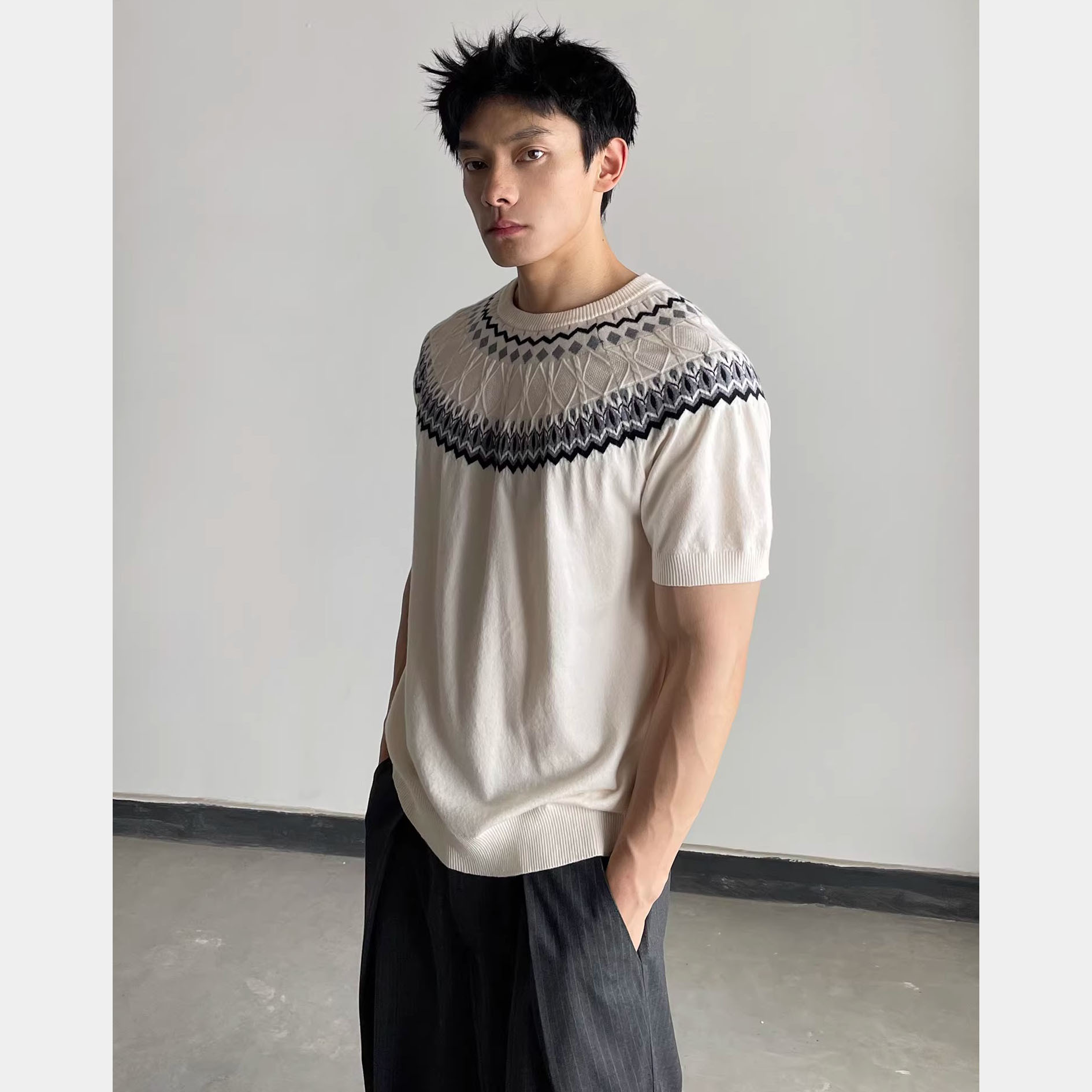 Isla de Fair camiseta de punto de manga corta camiseta de cuello redondo jacquard hombre viejo estilo casual hielo de verano fábrica transfronteriza mayorista